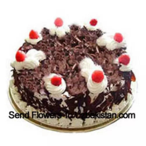 1/2 Kg (1.1 Lbs) Black Forest Cake