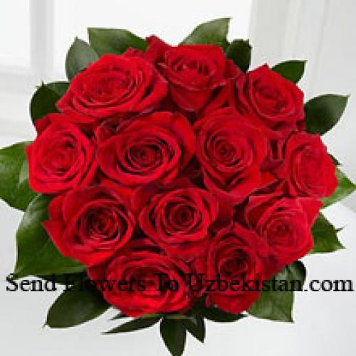 11 Elegant Red Roses